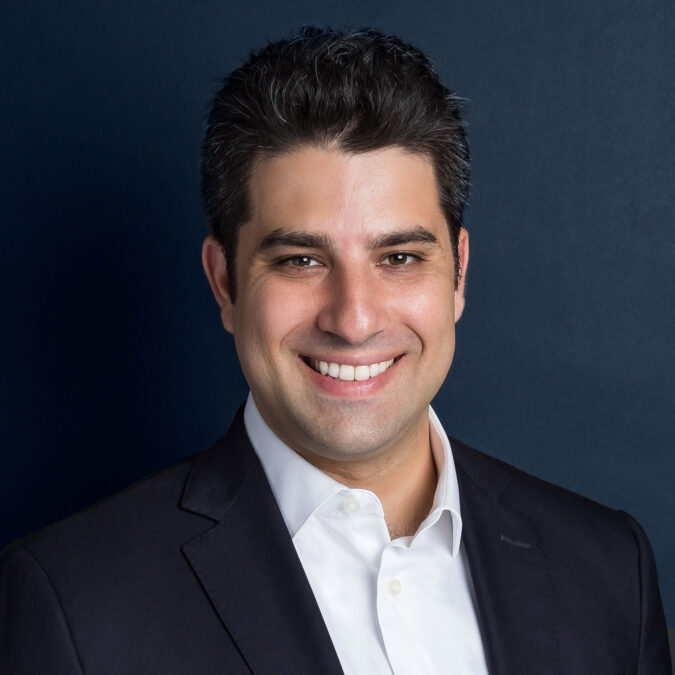 Professional headshot of Ontra employee Brian Korchin