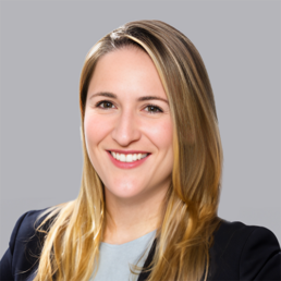 Caitlin Melchior Headshot